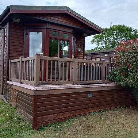 Rosewater Park Lodge Bodmin Bagian luar foto